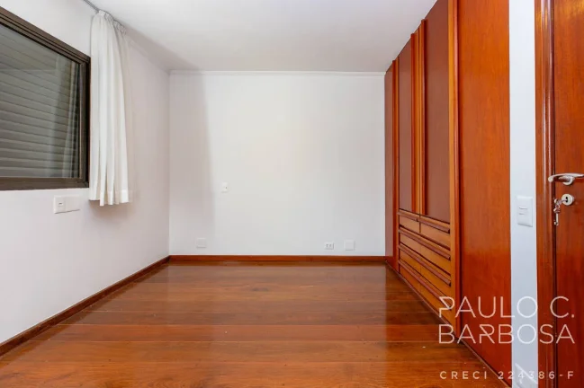 Imagem Parte plana dos Jardins - 3 Suítes - 4 Vagas - 189 m²