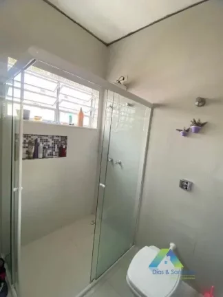 Imagem Casa com 5 dormitórios e 6 vagas para locação em Bosque da Saúde/SP!