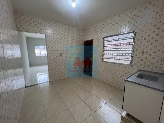 Imagem Casa na zona 2 da Ocian, Praia Grande 325mil