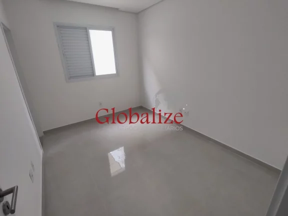 Imagem Sobreposta baixa com 3 suítes , piscina e 1 vaga de garagem no bairro da Ponta da Praia em Santos (SP) por R$.990.000,00