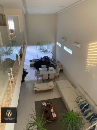 Imagem Linda Casa em Condomínio Fechado - Bertioga - SP.