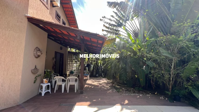 Imagem Casa a venda no Condomínio Ariribá com 600m² em Balneário Camboriú