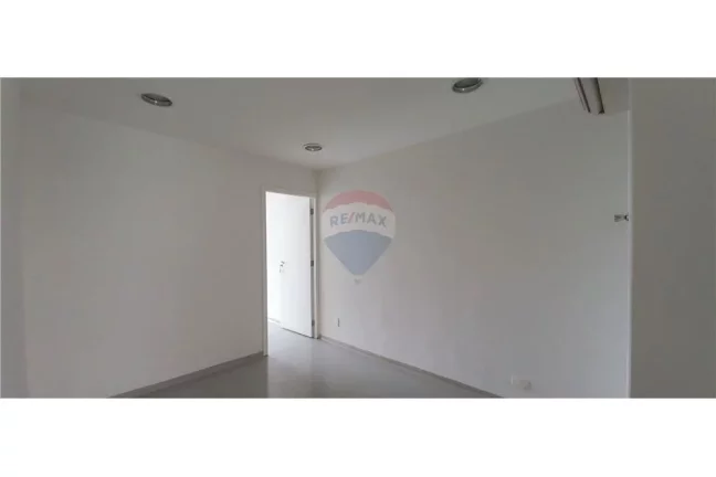 Imagem Sala Comercial 32,32m² com 1 vaga no Itaim Bibi