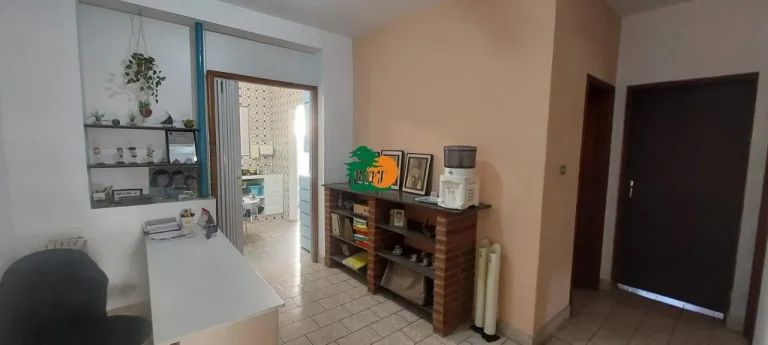 Imagem Casa para Venda em São Roque, Jardim Bela Vista, 2 dormitórios, 1 suíte, 1 banheiro, 2 vagas