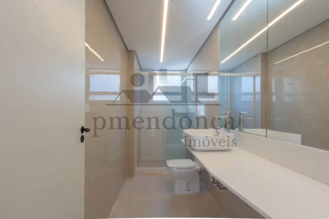 Imagem Apartamento na Rua Maranhão com 4 dormitórios (1 suíte) e 2 vagas, 220m2
