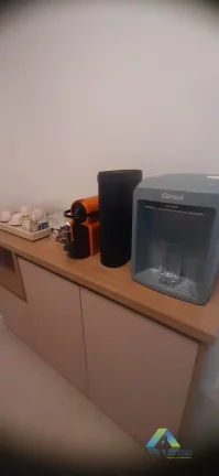 Imagem Sala comercial com 40m² toda mobiliada com móveis designer moderno e acabamento de alto padrão em localização privilegiada próximo da Avenida Paulista e diversas Estações de Metrô como Brigadeiro, Vergueiro e Paraiso, Shopping Pátio Paulista e Hospital Be