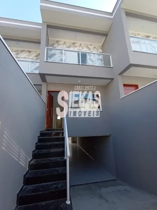 Imagem Imperdível! Casa à venda em São Paulo-SP, Vila São Geraldo. 3 quartos, 1 suíte, 1 sala, 3 banheiros, 4 vagas, 170m². Venha conferir!