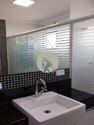 Imagem APARTAMENTO COM DUAS VAGAS DE GARAGEM PARALELAS, SALA 2 AMBIENTES, SACADA FECHADA COM VIDROS (VETRO ...