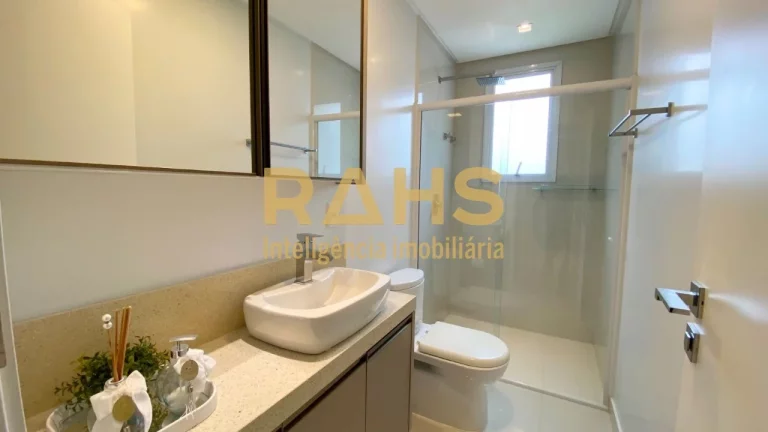 Imagem Apartamento Reserva Corais, Home Clube completo na Praia Brava. Com vista mar, semimobiliado, incrí...