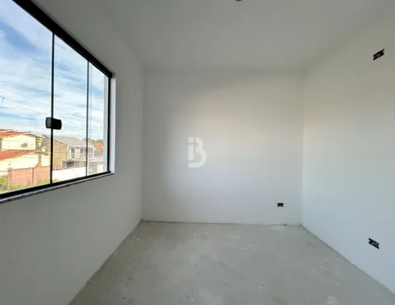 Imagem Sobrado com 3 quartos 1 suíte a venda em Araucaria - Perto do Centro