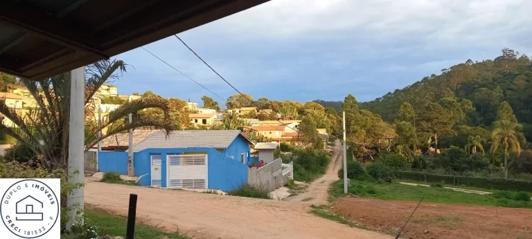 Imagem Casa em Mairiporã / Terra preta / Próximo a Rodovia Fernão dias / Terreno medindo 250 m² sendo 125 m² de terreno livre para construir.