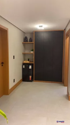 Imagem VENDO CASA LUXUOSA CASA DE 4 SUÍTES COM PISCINA E ÁREA GOURMET PARA VENDA