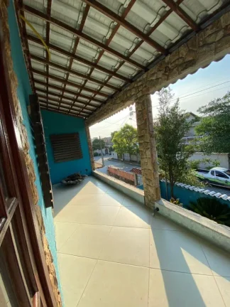 Imagem Casa em Condomínio para Venda em Itaboraí, Centro (Manilha), 4 dormitórios, 1 suíte, 3 banheiros, 3 vagas