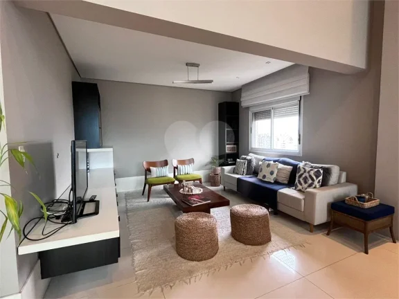 Imagem Apartamento à venda ou para alugar com 4 quartos, sendo 4 suítes, no condomínio Vilaggio Panamby, São Paulo - SP
