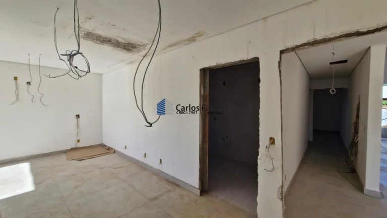 Imagem Casa em Condomínio para Venda em Brasília, Setor Habitacional Tororó (Jardim Botânico), 3 dormitórios, 3 suítes, 5 banheiros, 4 vagas