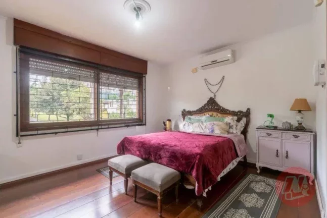 Imagem Casa com 3 dormitórios, 299 m² - venda por R$ 2.385.000,00 ou aluguel por R$ 23.499,00/mês - Boa Vista - Porto Alegre/RS