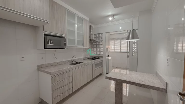 Imagem UNIDADE EM ANDAR ALTO DE PORTEIRA FECHADA DISPONIVEL Á VENDA NO EIDIFICIO RESIDENCIAL PARAISO