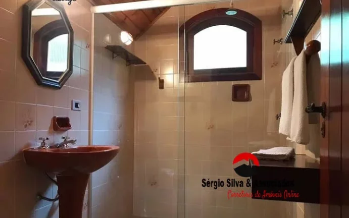 Imagem Casa a Venda na Região do Alto do Capivari Campos do Jordão - SP
