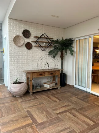 Imagem Casa Ampla em Condomínio de Alto Padrão em Valinhos com 3 Suítes e Sala de Cinema Exclusiva!