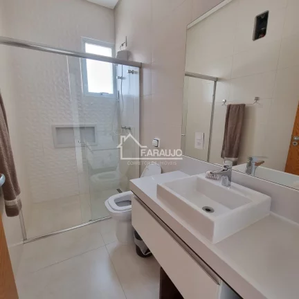 Imagem Casa em condomínio fechado para venda em Votorantim-SP!