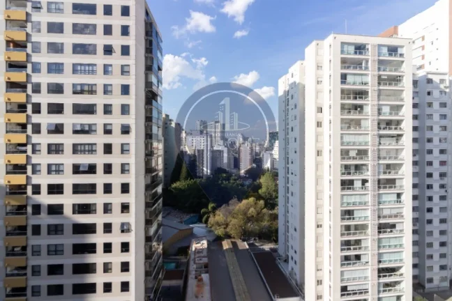 Imagem Apartamento à venda na Bela Vista, São Paulo-SP: 2 quartos, 1 suíte, 2 salas, 2 banheiros, 1 vaga, 62m²!
