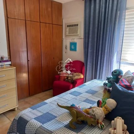 Imagem Apartamento à venda no Guarujá na Praia das Pitangueiras.