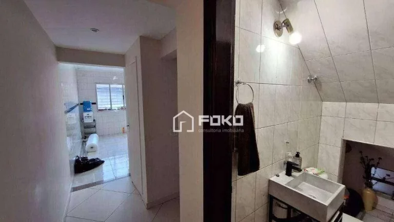 Imagem Sobrado com 3 dormitórios, 200 m² - venda por R$ 820.000,00 ou aluguel por R$ 4.200,00/mês - Jardim Santa Mena - Guarulhos/SP