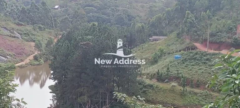 Sítio com 4.200m² à venda em Santa Leopoldina!