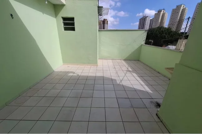Imagem Casa para locação com 2 dormitórios, 2 banheiros e quintal por R$1.500,00 - Vila Guedes - SP