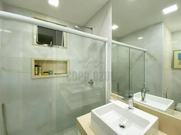 Imagem Copacabana - Residencial › Apartamento com 3 quarto(s) a Venda