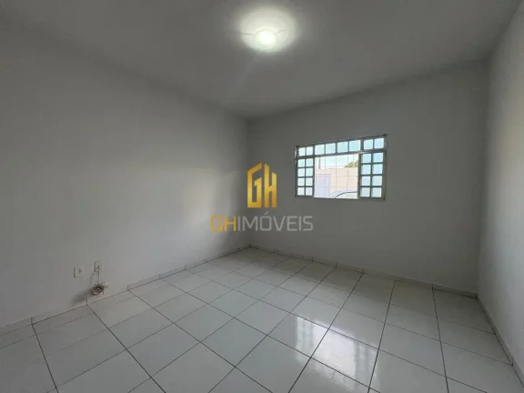 Imagem Casa 3 quartos, Setor Jardim Nova Era, 550.000,00

A casa possui:

- Sala;
- 3 quartos, sendo 1 suit...