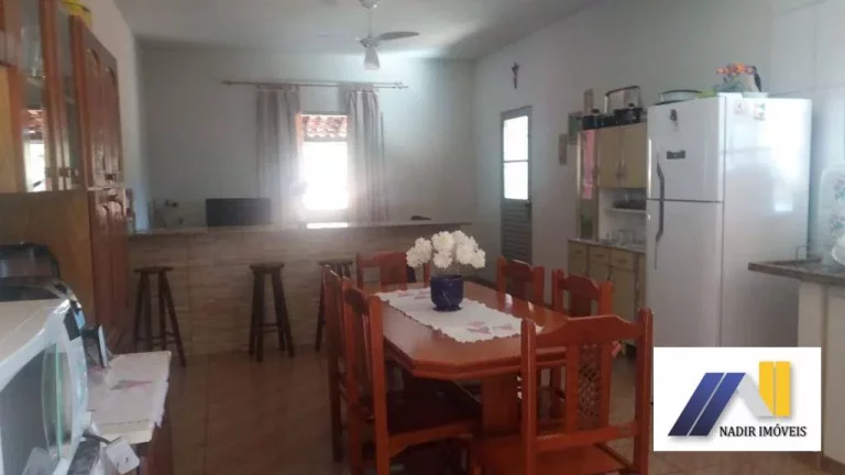 Imagem Chácara com 3 Quartos à Venda, 195 m² em Imbúia - Pouso Alegre