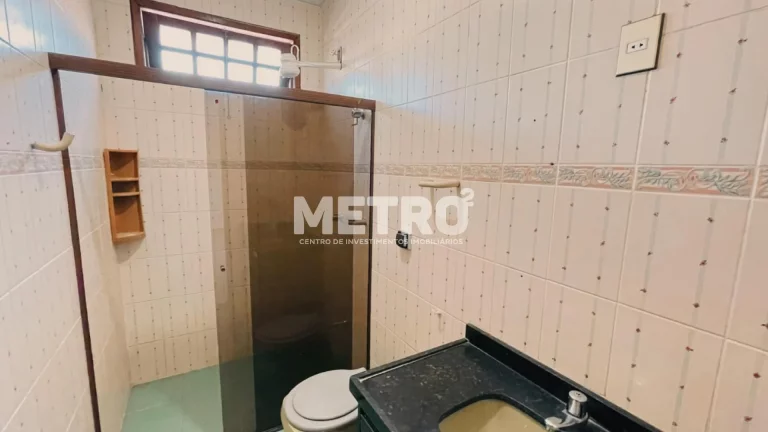 Imagem Ponto comercial 220m , 4 4, sendo 01 suíte, Sala para dois ambientes
