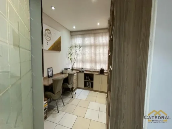 Imagem CASA ASSOBRADADA COM 3 DORMITÓRIOS À VENDA, 234 M² POR R$ 780.000 - CIDADE NOVA - JUNDIAÍ/SP