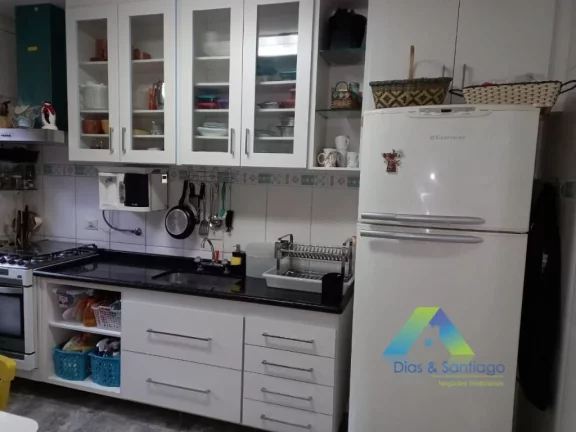 Imagem Casa com 3 dormitórios à venda, 174 m² por R$ 979.900,00 - Vila Gumercindo - São Paulo/SP