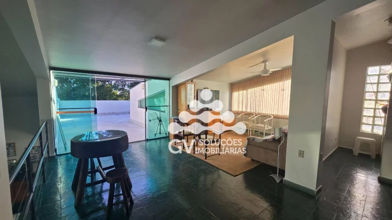 Imagem Casa com 7 dormitórios à venda, 415 m² por R$ 2.500.000,00 - Condomínio Recanto da Lagoinha - Ubatuba/SP