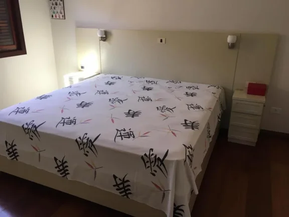 Imagem Casa no Res. Alpha 11 - 408m²