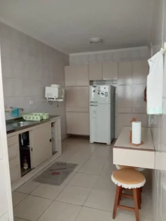 Imagem PITANGUEIRAS - LINDA VISTA AO MAR , LOCALIZAÇÃO PRIVILEGIADA , GARAGEM NO PRÉDIO.