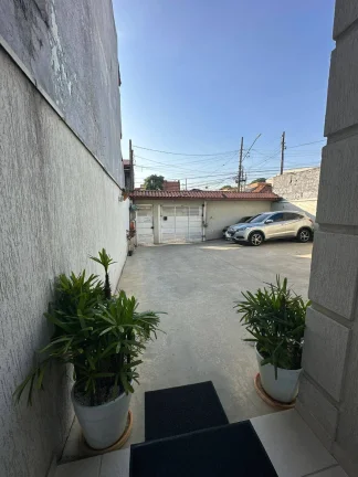 Imagem Sobrado em Condomínio com 2 Suítes - Vila Dalila | 72m²