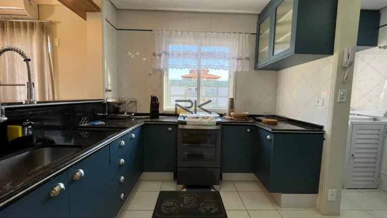 Imagem APARTAMENTO PRAIA GRANDE com 3 dormitórios sendo 2 suítes,2 vagas de garagem,varanda gourmet com churrasqueira,sala 2 ambientes