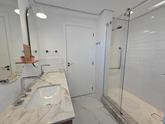 Imagem HCVK 564 Apto 10394-EX - Apartamento à venda no bairro Higienópolis - Porto Alegre/RS