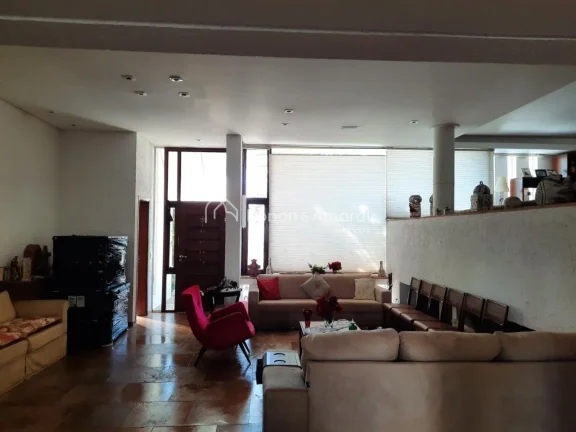 Imagem Esta casa térrea contemporânea oferece:
? Ambientes integrados com ótimo aconchego;
 ? Living amp...