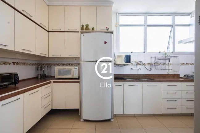 Imagem Apartamento com 3 dormitórios à venda, 180 m² por R$ 2.998.000,00 - Itaim Bibi - São Paulo/SP