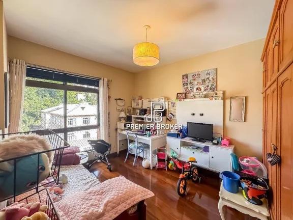 Imagem Apartamento à venda, 210 m² por R$ 1.200.000,00 - Agriões - Teresópolis/RJ