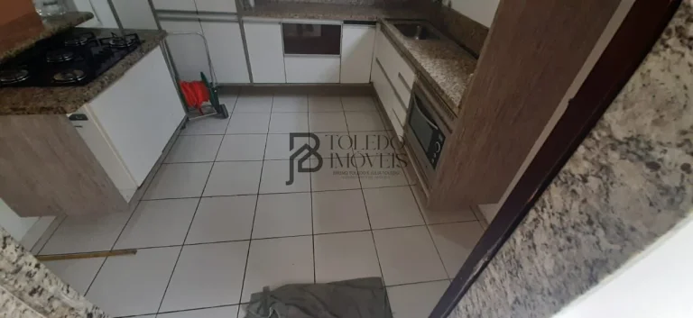 Imagem Casa com 2 Dormitórios sendo 1 suíte no bairro Canto do Forte - Praia Grande