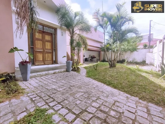Imagem Casa Alto Padrão para Venda Marina Ilha Verde - Pelotas-RS