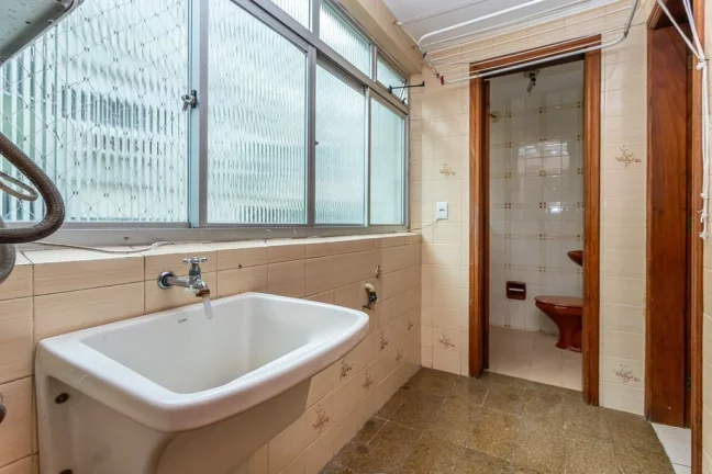 Imagem Apartamento à venda em Porto Alegre, Petrópolis, com 3 quartos, 124m2