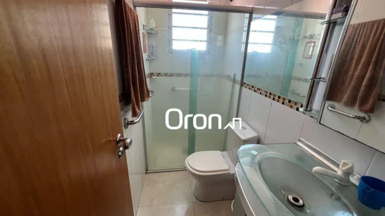 Imagem Apartamento com 2 dormitórios à venda, 60 m² por R$ 305.000,00 - Setor Central - Goiânia/GO