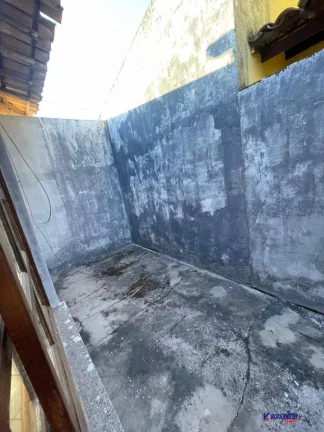 Imagem VENDO CASA EM CONDOMINIO
