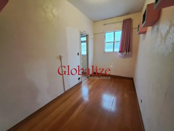Imagem Oportunidade Única em Santos Apartamento com 3 dormitórios Amplo de frente e Bem Localizado! Bairro Pompéia Apenas R$ 780 MIL